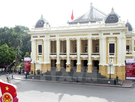 Nhà hát Lớn Hà Nội.